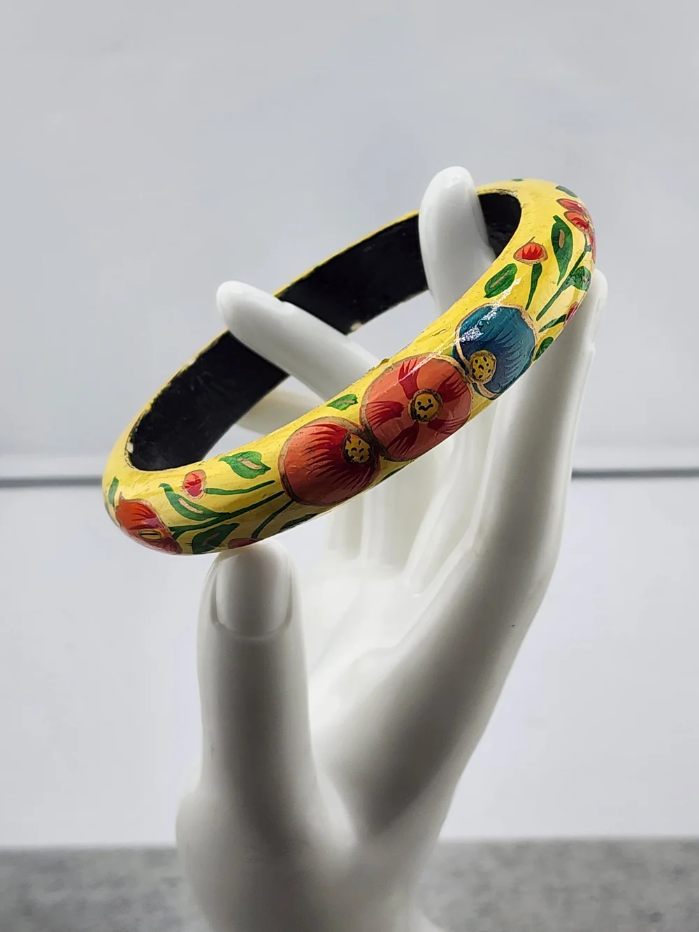 8in Vintage Hand-Painted Floral Wooden Bangle Bracelet
